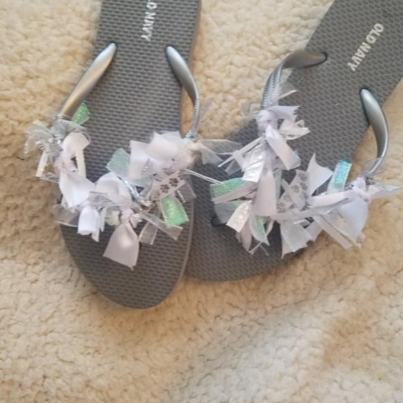 Puppy Paw Prints Flip Flops Sz 6-New - Picture 4 of 6